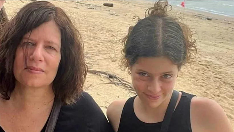 הילה רותם ששוחררה ואימה רעיה שנותרה בשבי