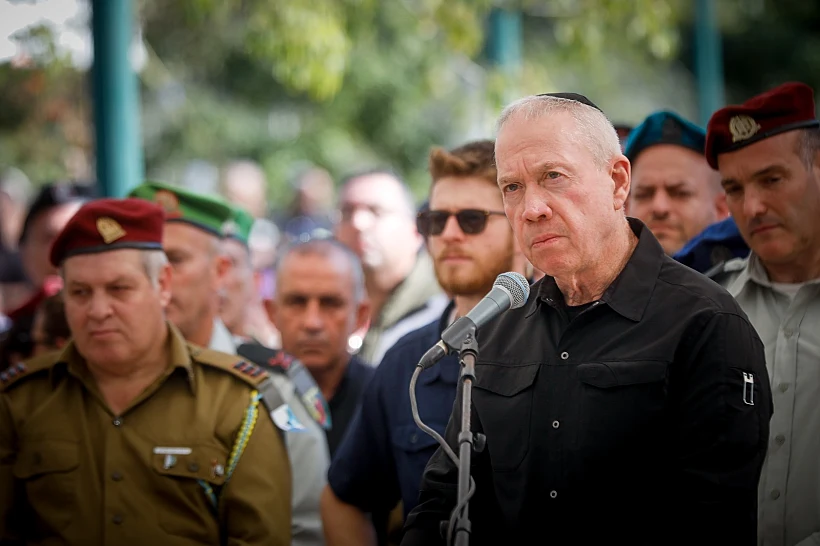 השר גלנט בהלוויה של אל״מ אסף חממי