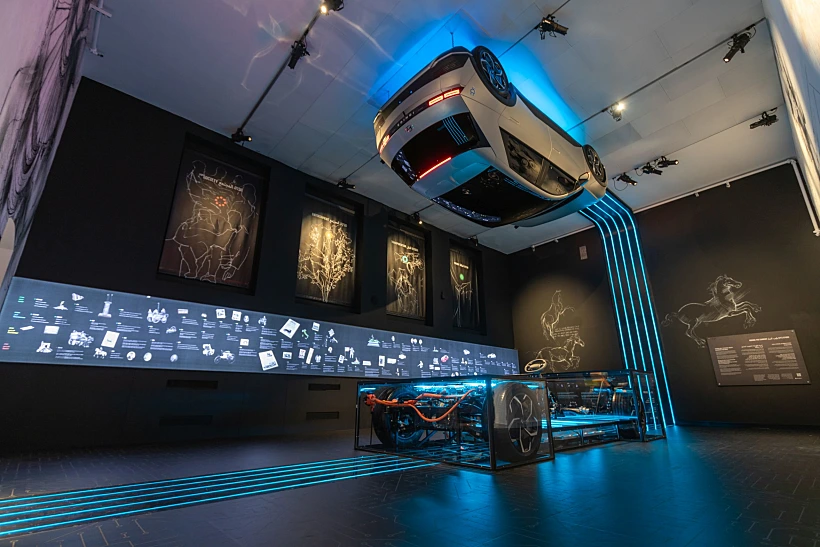 נוסעים בזרם מדעטק