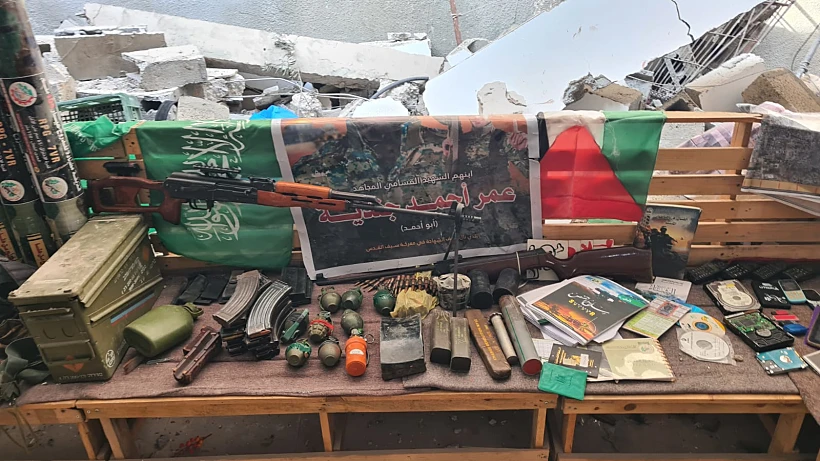 אמל"ח שאיתרו לוחמי הפלוגה של רב-סרן משה בר-און חרבות ברזל