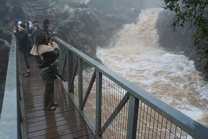 .מפל סער רמת הגולן גשם הצפות חורף