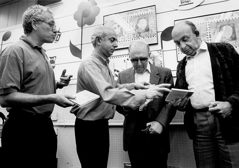 מולי שפירא לצידו של המלחין משה וילנסקי, 1985