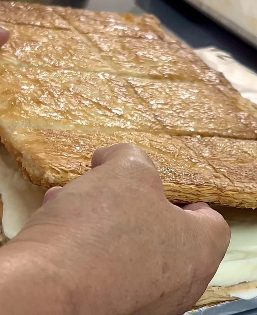 עוגת נפוליאוני, עוגת נפוליאון, קרמשניט