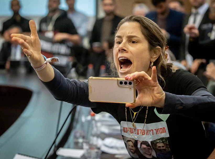 נציגי משפחות החטופים בכנסת