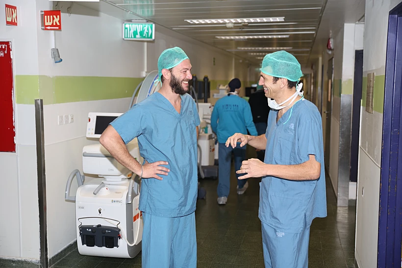 עוז זהבי, בית החולים איכילוב