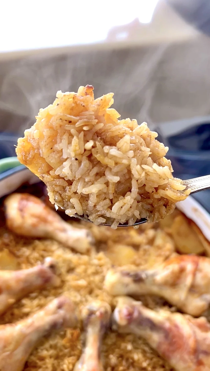 עוף עם אורז ותפוחי אדמה