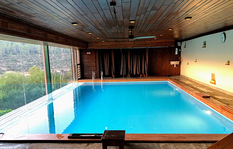 "עץ ומים – וואטסו", בית זית