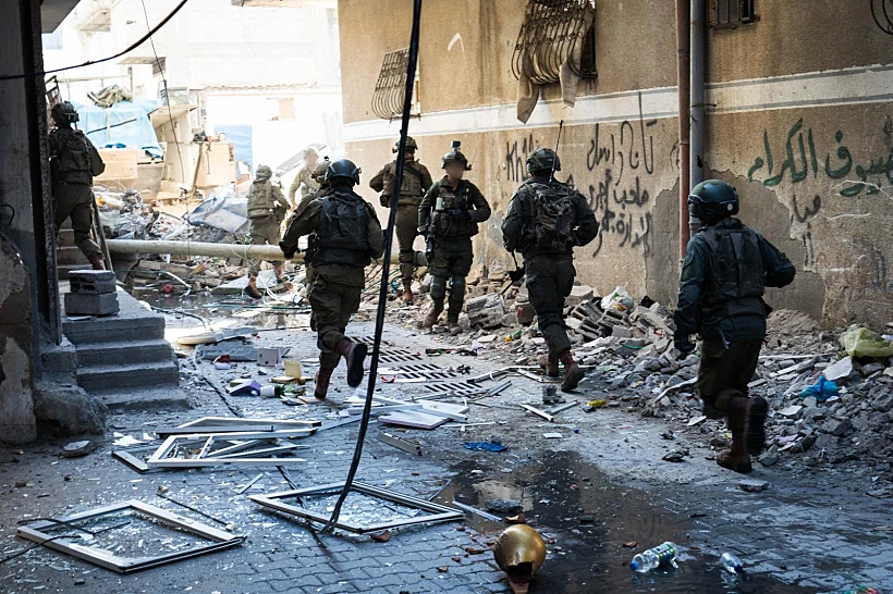 פעילות לוחמי צה"ל ברצועה עזה חרבות ברזל