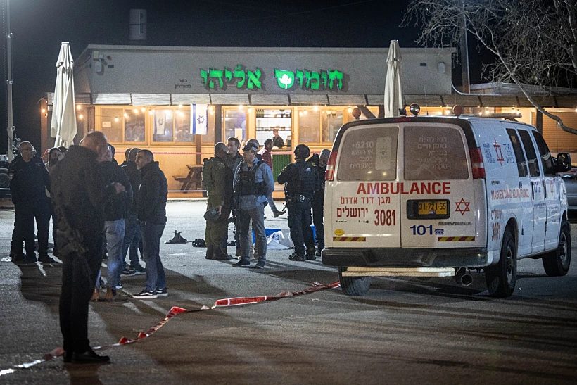 זירת הפיגוע בתחנת הדלק בכניסה לעלי