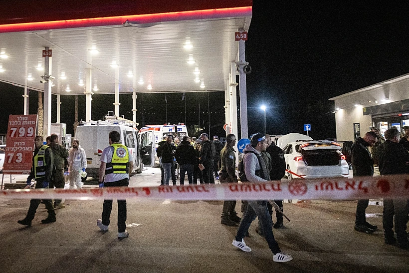 זירת הפיגוע בתחנת הדלק בכניסה לעלי