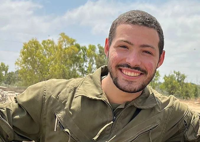 סמ"ר איתי חן, נפל ב-7 באוקטובר וגופתו נחטפה לעזה