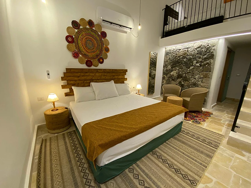 חדר במלון אדמה, מצפה רמון