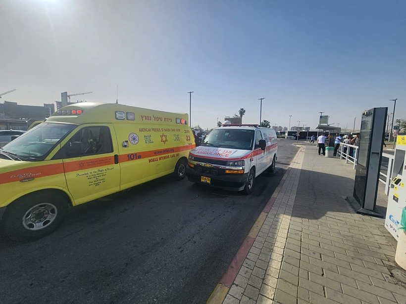 זירת פיגוע הדקירה בתחנה המרכזית בבאר שבע