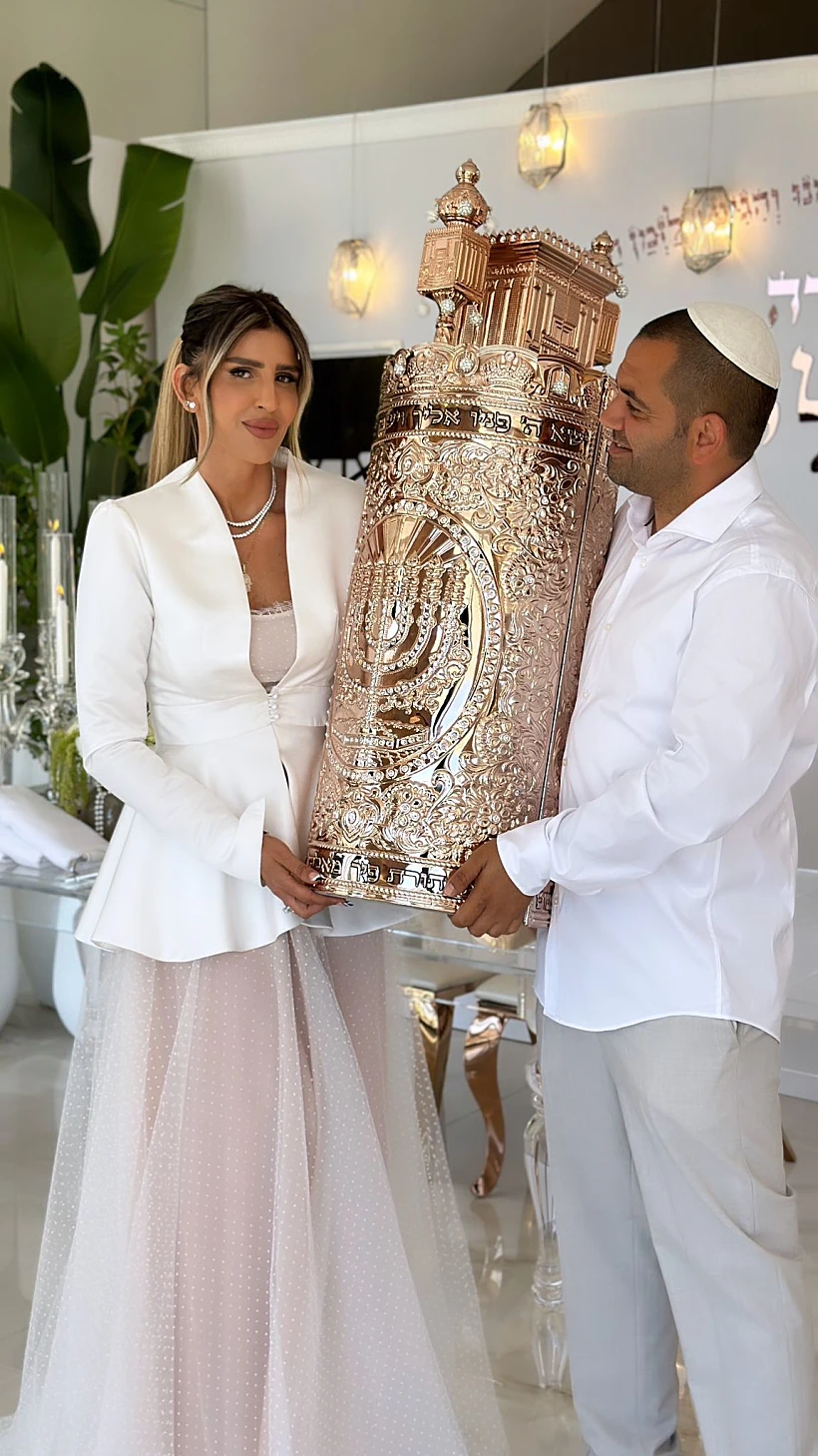 עינב בובליל ובעלה אלי