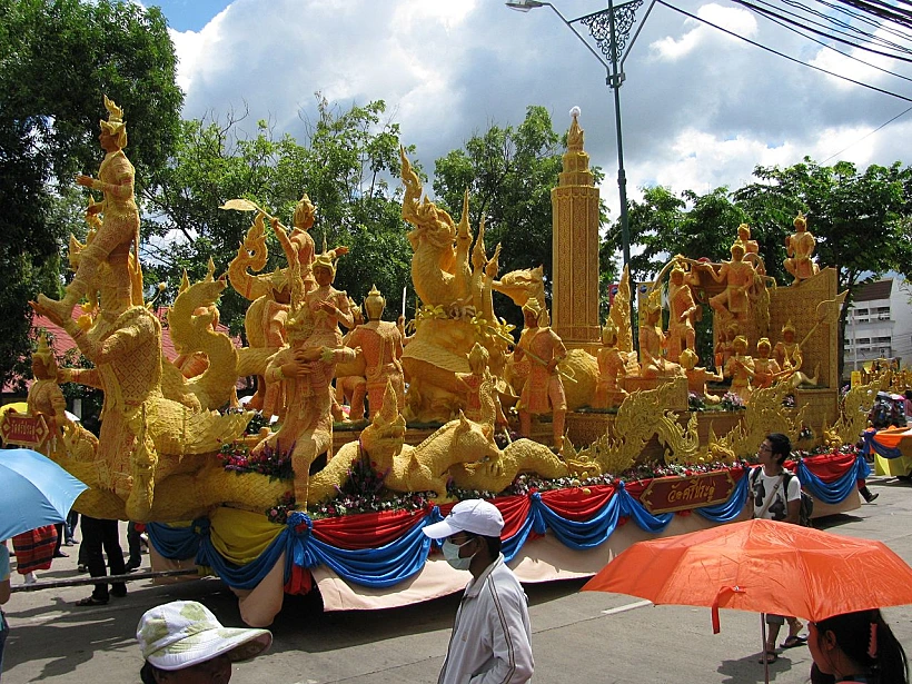 פסטיבל הנרות ב-Ubon Ratchathani