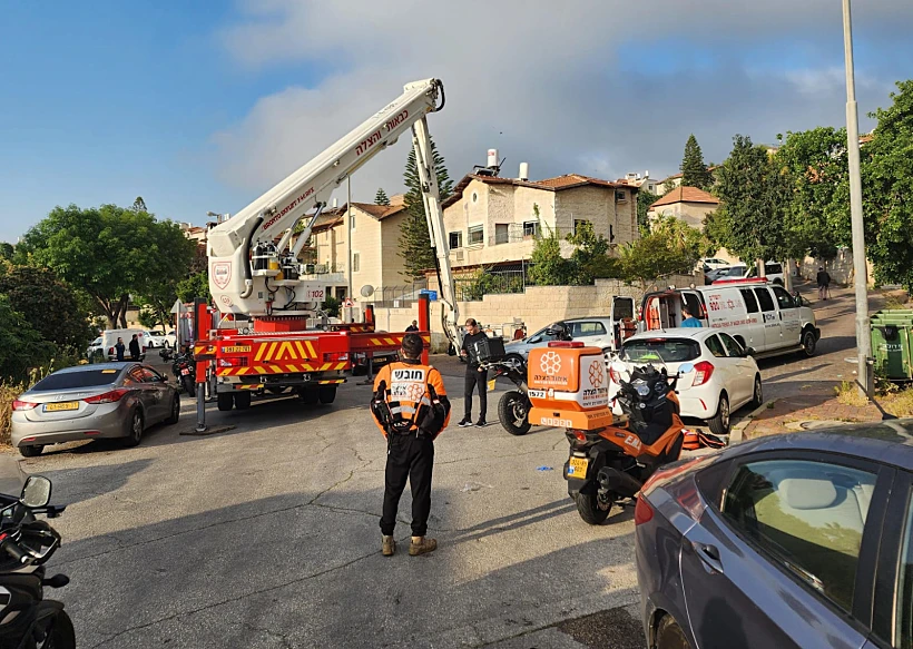 זירת השריפה בהוסטל בירושלים