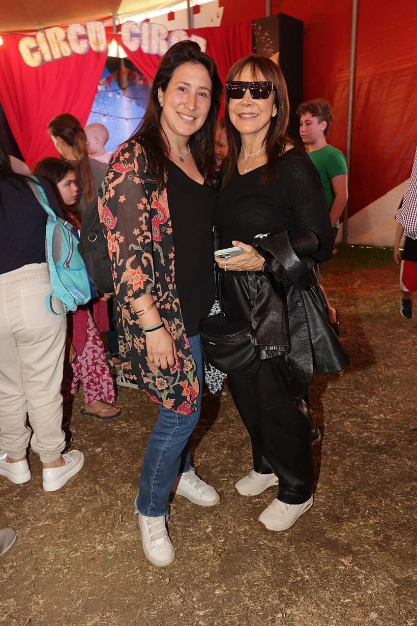 חני נחמיאס ובתה