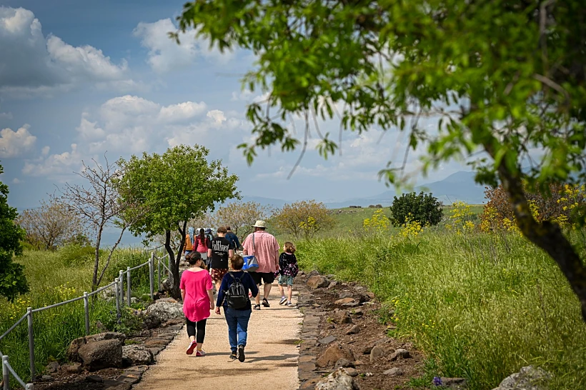 מטיילים ברמת הגולן