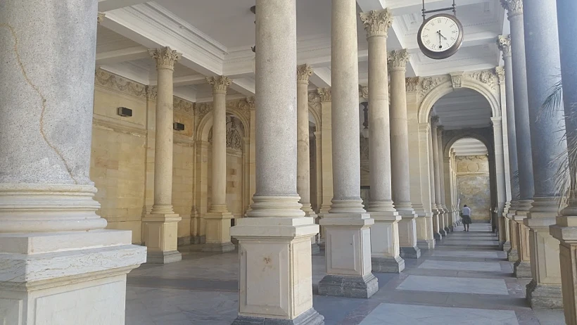 קרלובי וארי