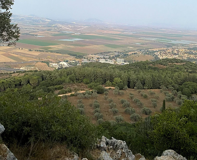 הנוף מהמוחרקה