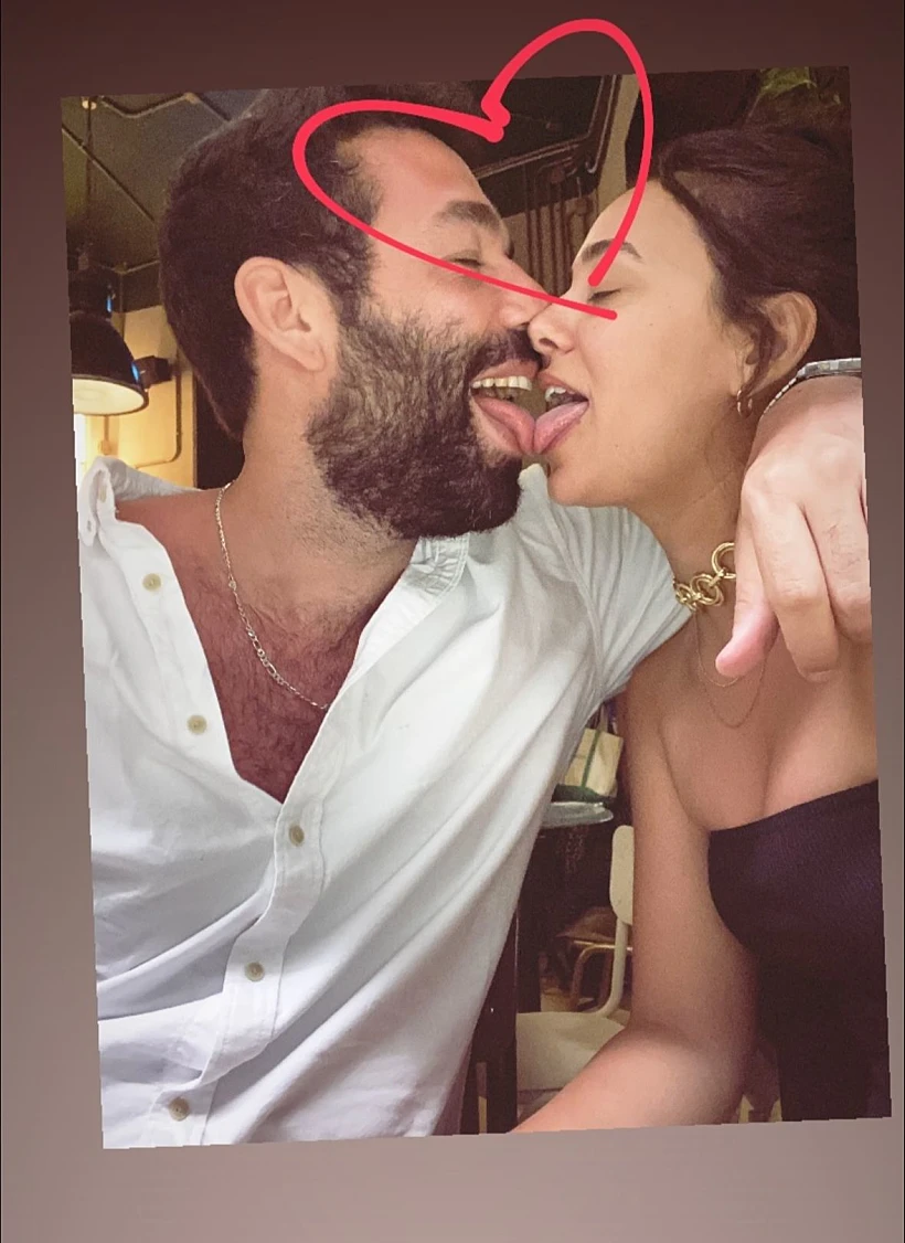 מאי גריאני, רביד פלוטניק