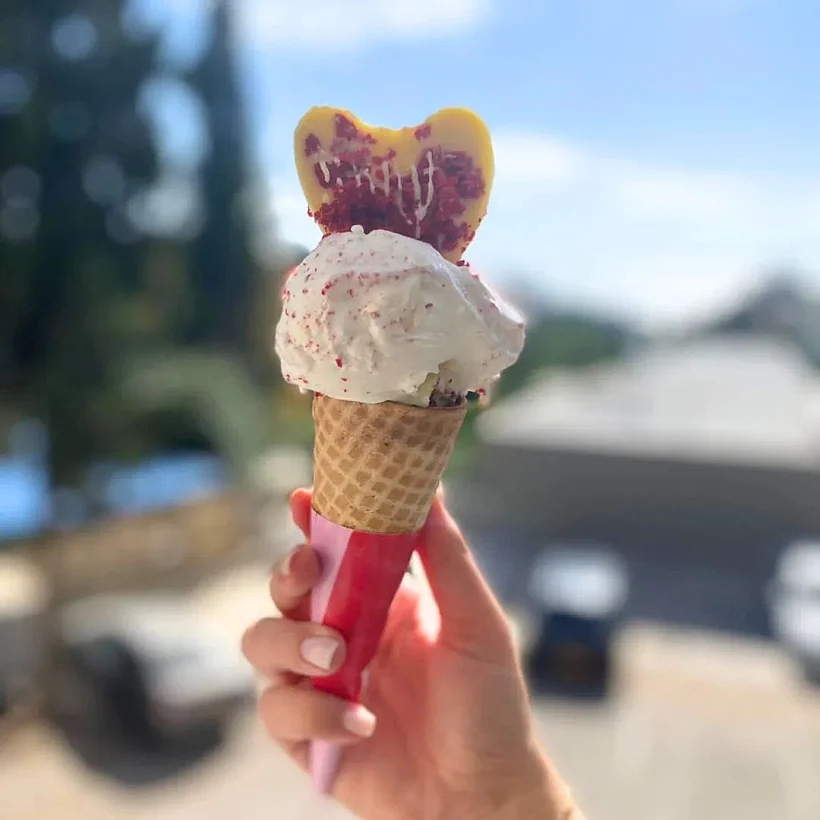 גלידת אמיליה