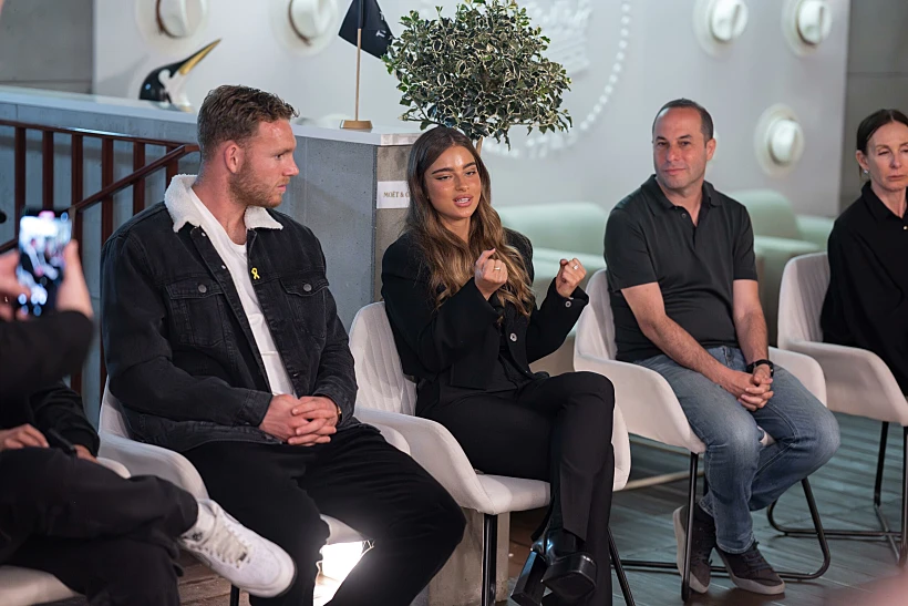 נועה קירל, דניאל פרץ