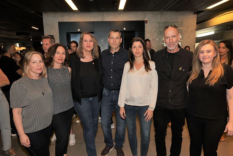 ענת הרש, זיו קורן, הילה גולדמן-אצלן, רונן סולומון, יעל צ׳רני, גליה גבעתי ושרי שנהב.