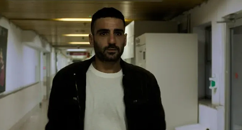 "האיש שרצה לדעת הכל"