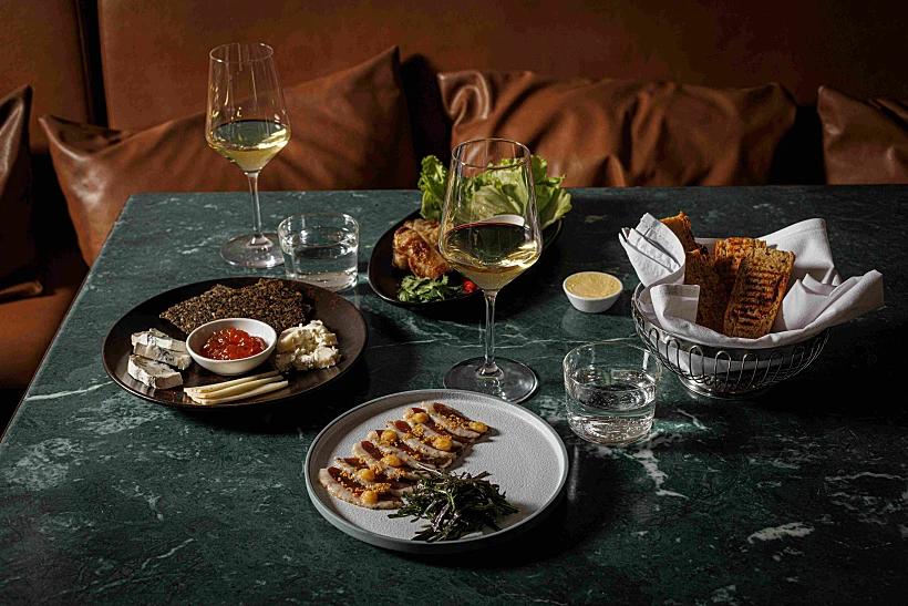 איטה בר יין