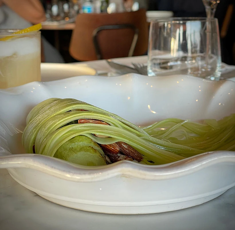 מסעדת תריסר