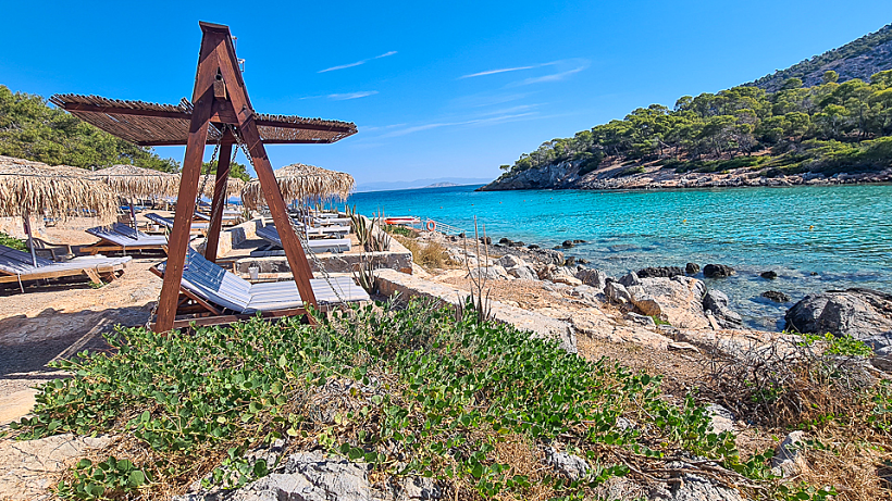 האי אפוניסוס באגיסטרי יוון