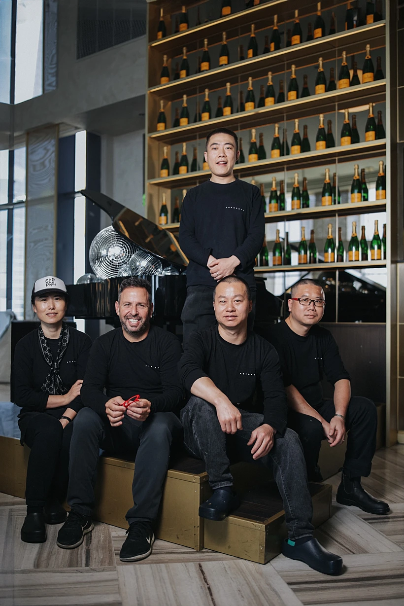 שחף שבתאי, שני סיני, מסעדת פופ אנד פופ