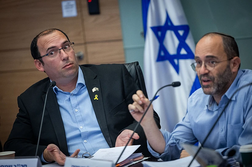 יו"ר הוועדה שמחה רוטמן בדיון על חוק הרבנים בוועדת החוקה