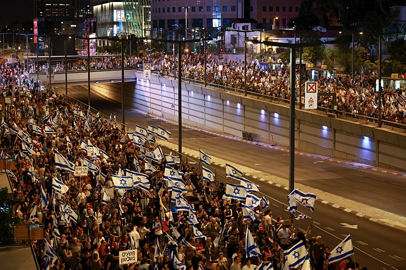 ההפגנה נגד הממשלה ולמען שחרור החטופים בצומת קפלן, הערב