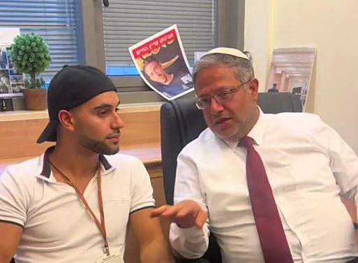 השר לביטחון לאומי, איתמר בן גביר, מארח במשכן הכנסת את מרדכי דוד