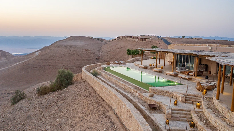 סוויטה בריזורט Six Senses שחרות