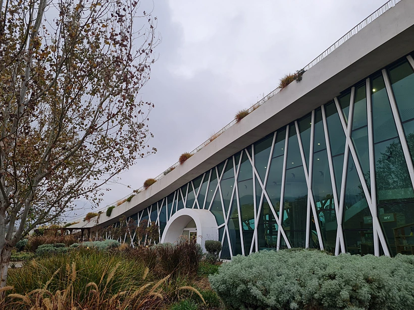 מרכז המבקרים של אגמון החולה