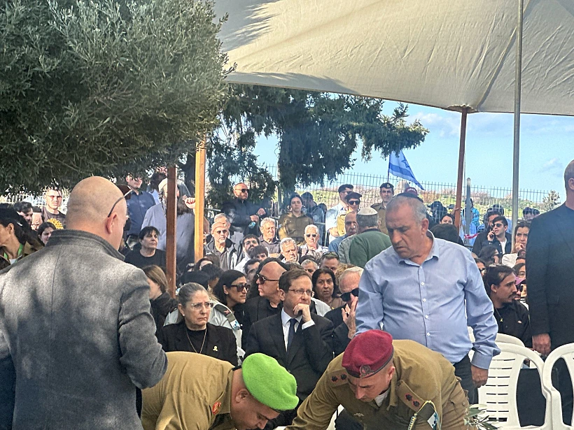 הלוויית אורון שאול