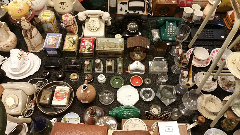 שוק עתיקות De Looier אמסטרדם