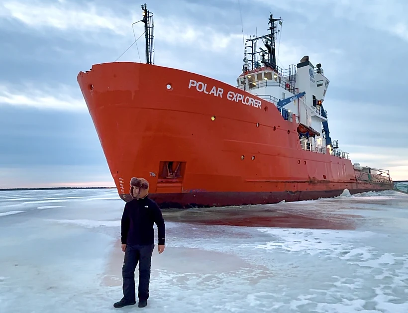 הפלגה בשוברת הקרח POLAR ICEBREAKER