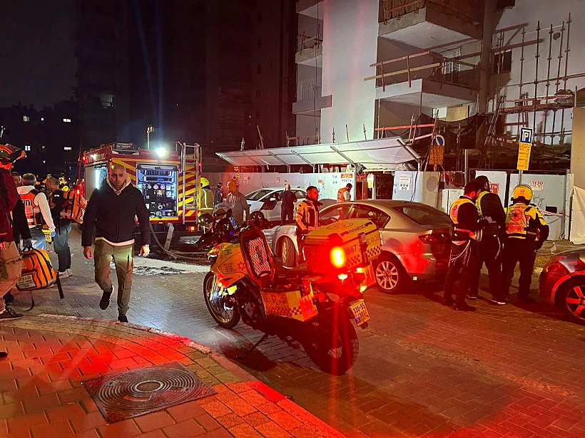 זירת השריפה בבניין בבת ים