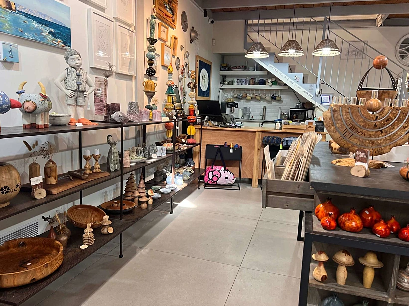 גלריה נעומ'ה