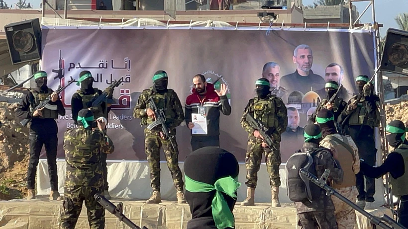 ירדן ביבס מועבר לידי הצלב האדום