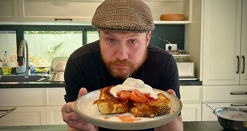 פרנץ' טוסט, טומאס יול