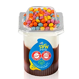 מילקי עם טופ עדשי שוקולד