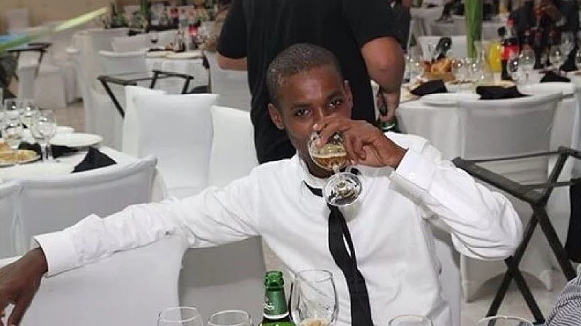 אברה מנגיסטו