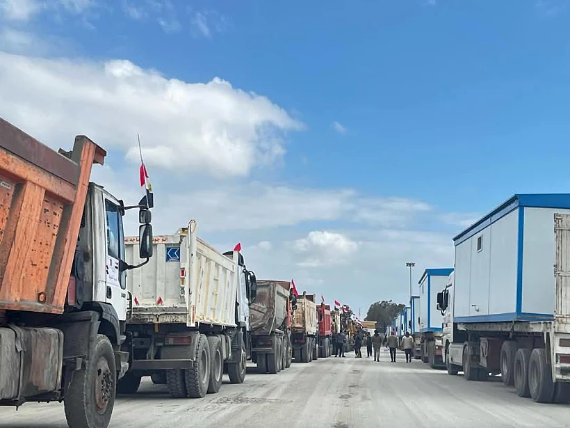 כלים הנדסיים בכניסה לרצועת עזה