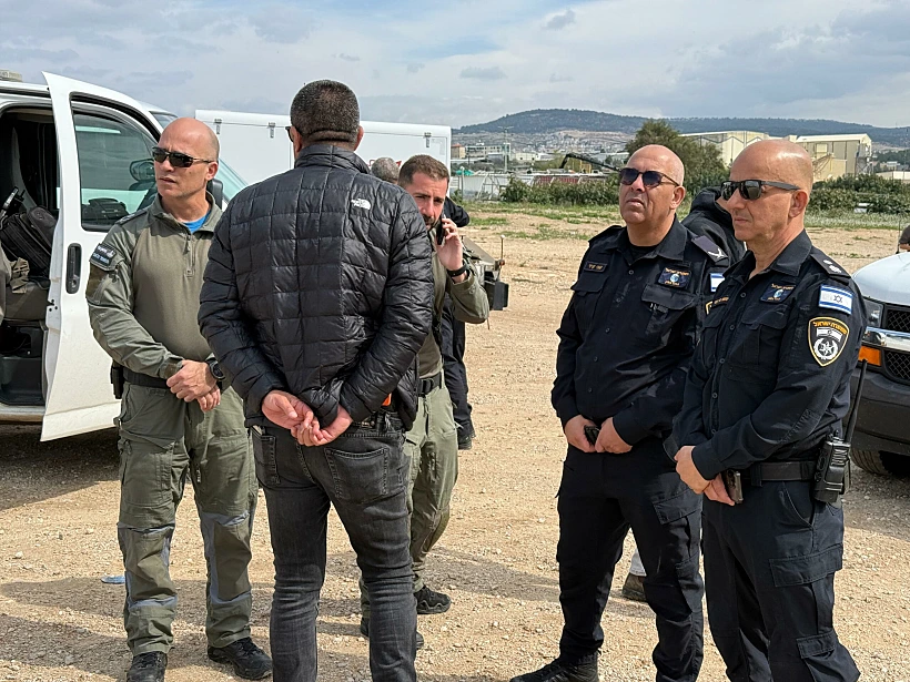 שוטרים בזירת האירוע