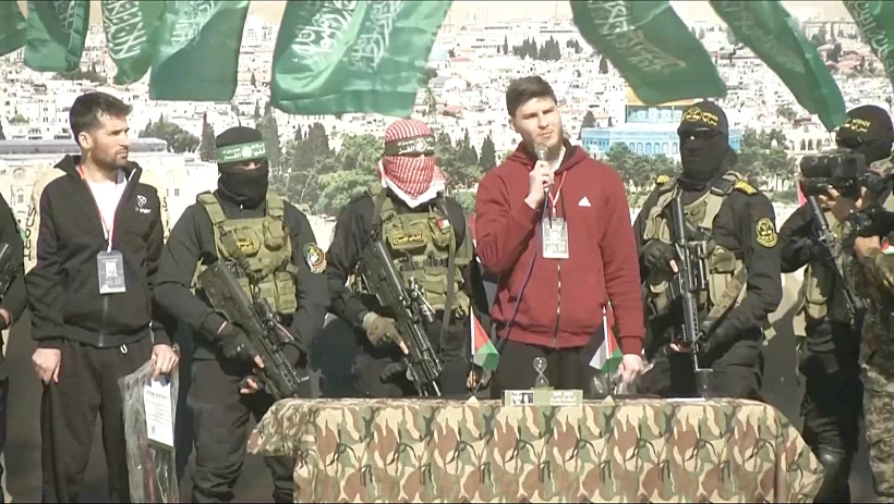 סשה טרופנוב ושגיא דקל-חן בשחרור מהשבי